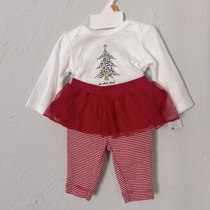 NWT Carter’s Christmas Outfit for Baby Girl
